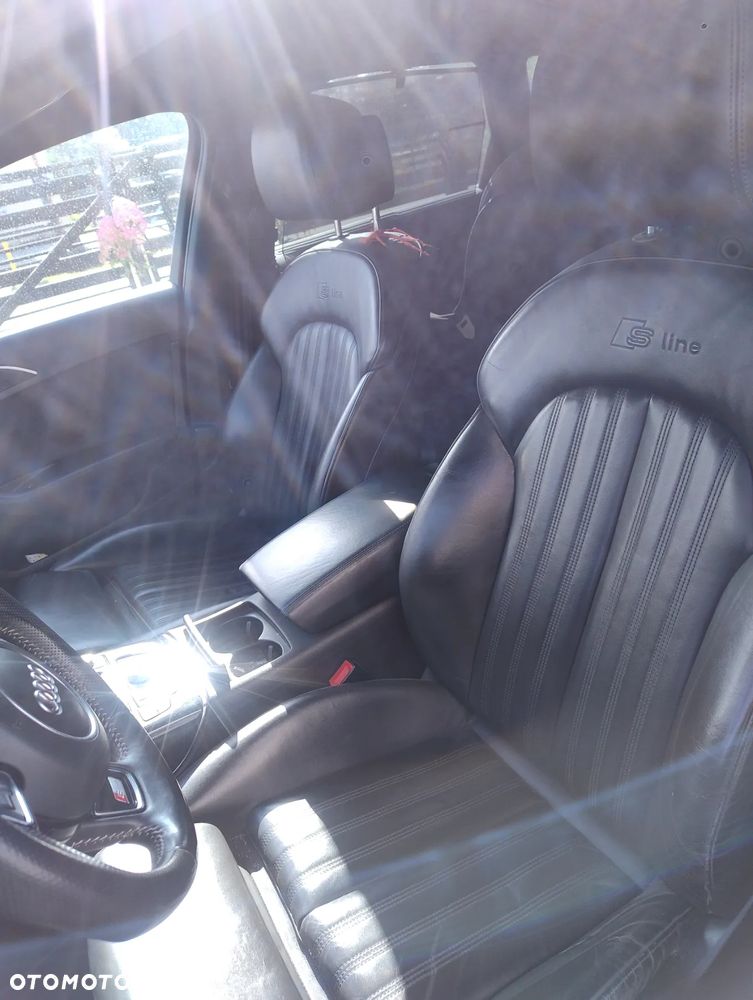 Audi A6 Avant - 11
