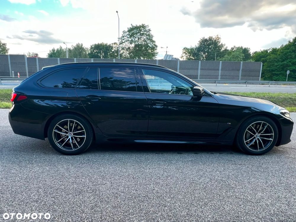 BMW Seria 5 530i mHEV - 5