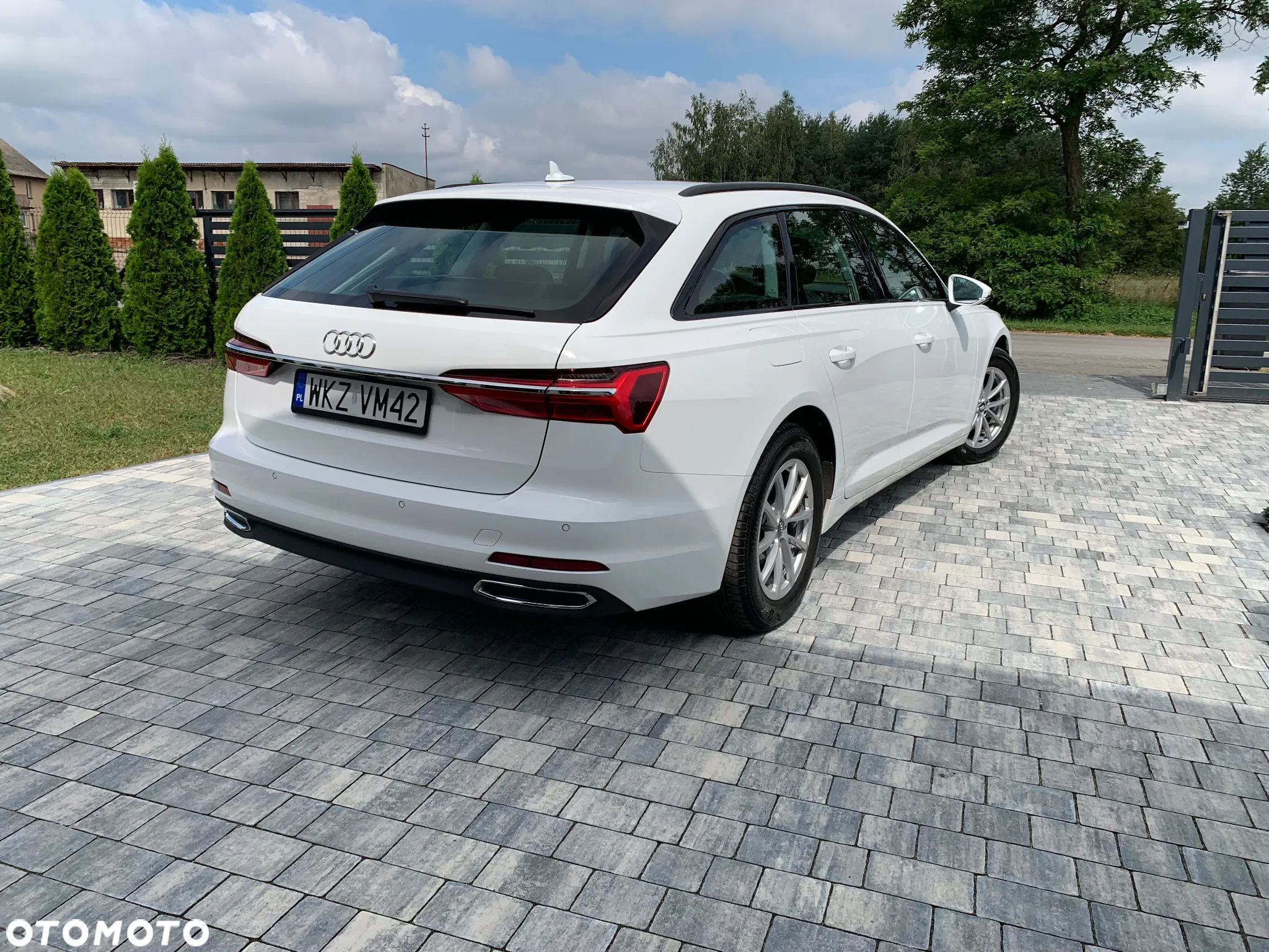 Audi A6 Avant 40 TDI S tronic - 4