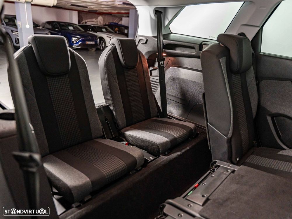 Peugeot 5008 1.2 PureTech Active - 11