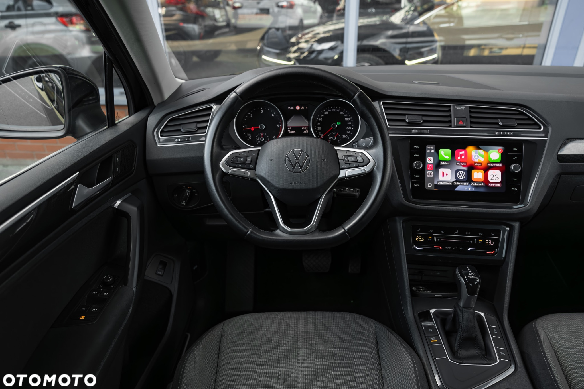 Volkswagen Tiguan 2.0 TDI Life DSG - 24