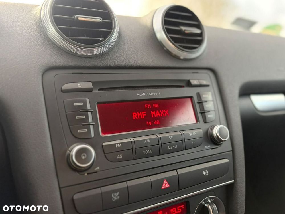 Audi A3 Sportback - 12