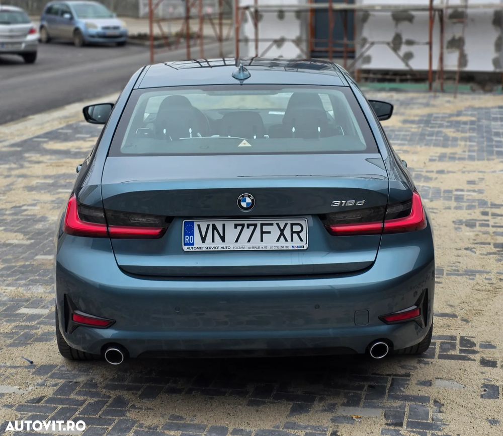BMW Seria 3 318d - 16