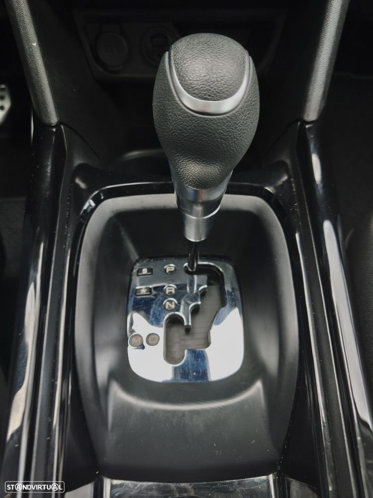Peugeot 2008 1.2 PureTech Allure EAT6 - 6