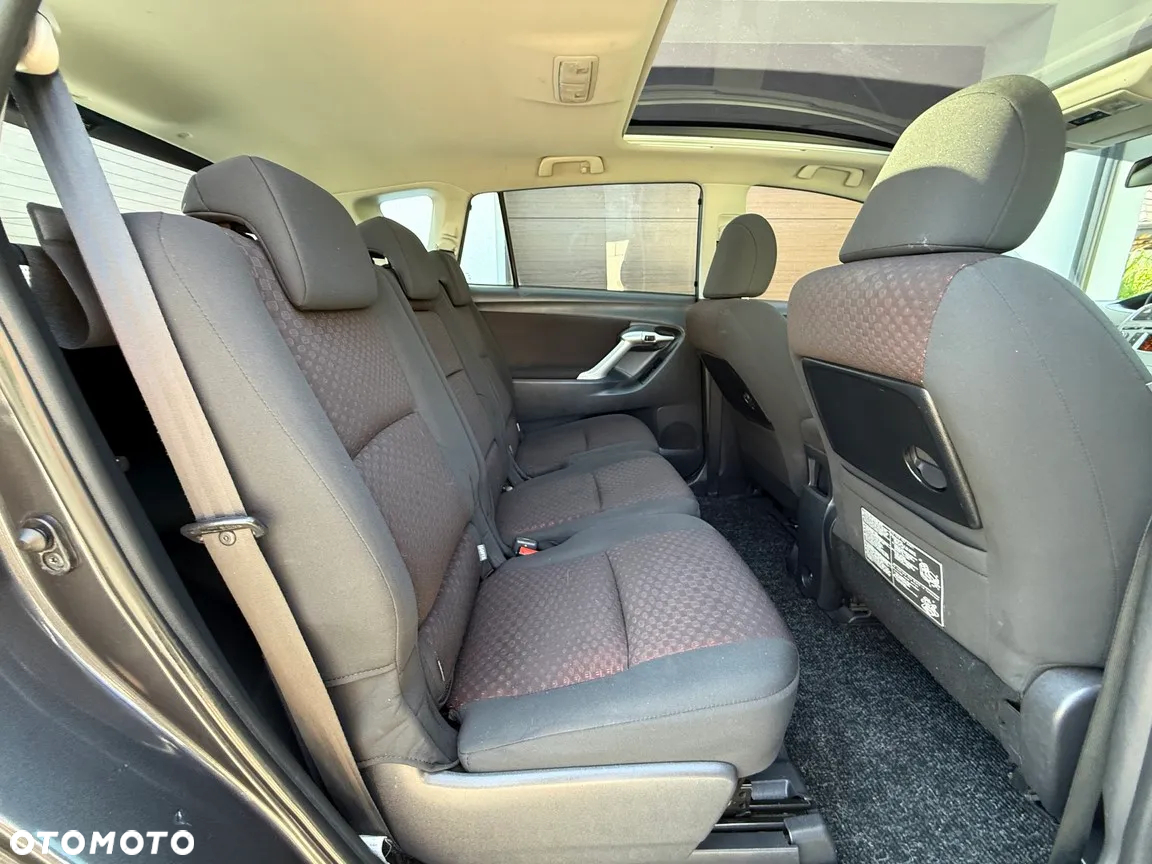 Toyota Verso 1.8 Edition - 22