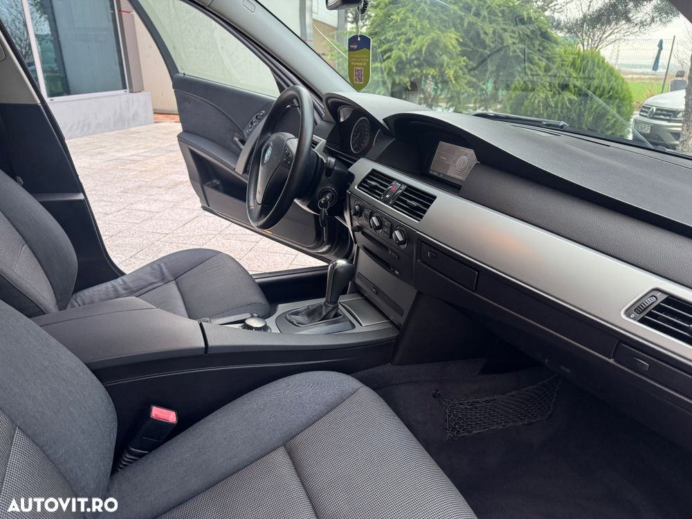 BMW Seria 5 525d Touring Aut. - 21