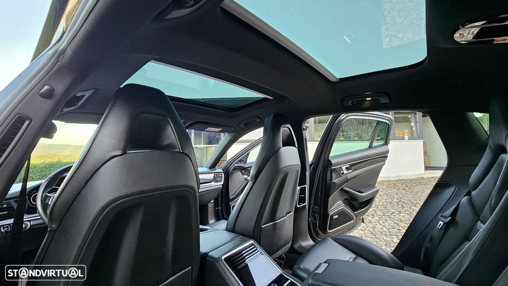 Porsche Panamera 4 S - 53