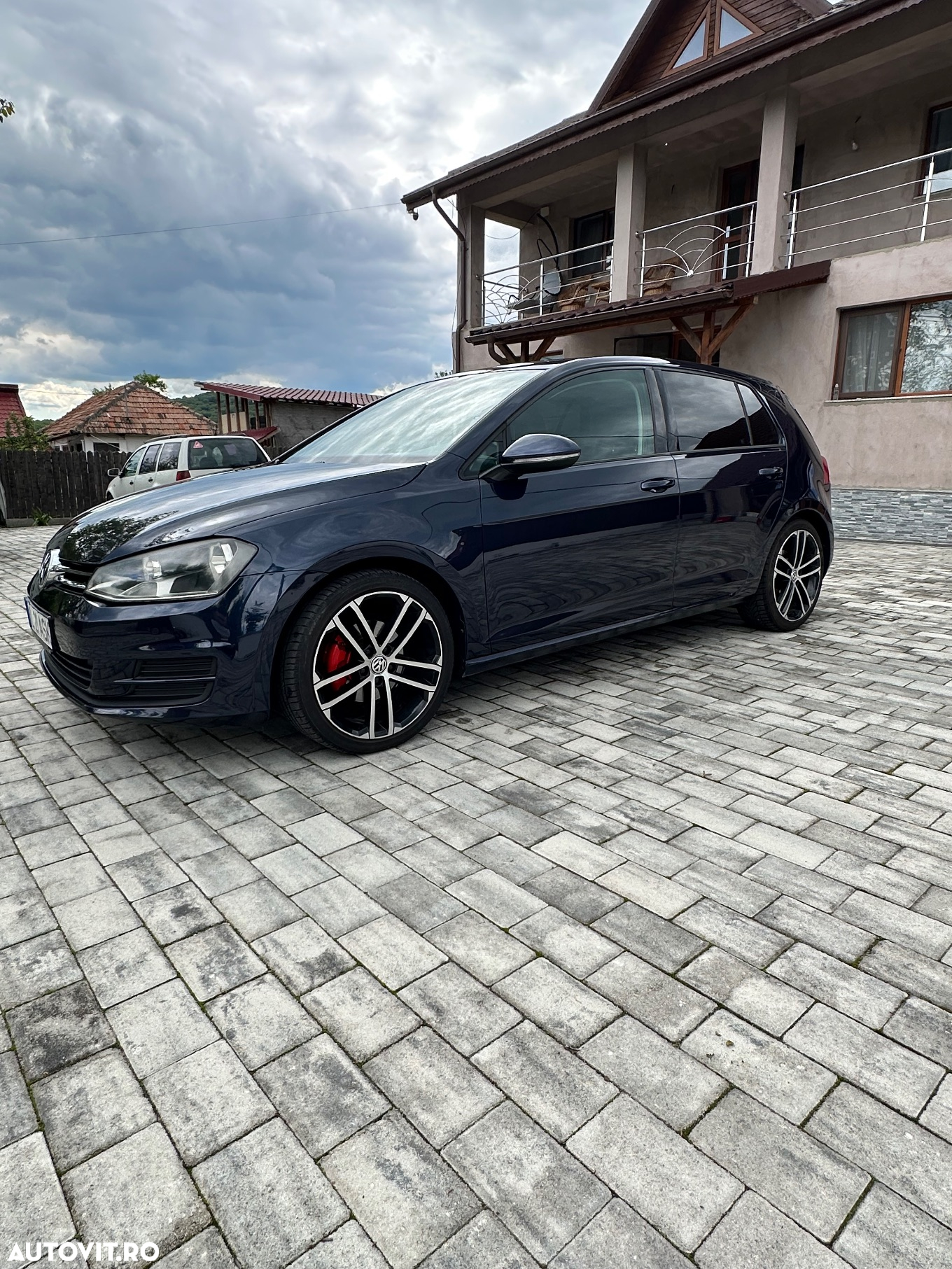 Volkswagen Golf - 3