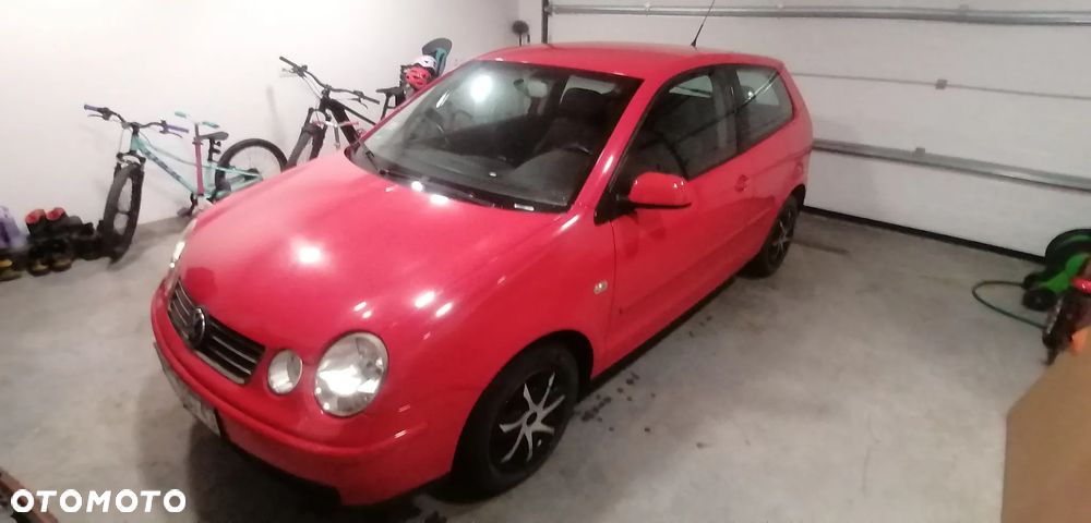 Volkswagen Polo - 2