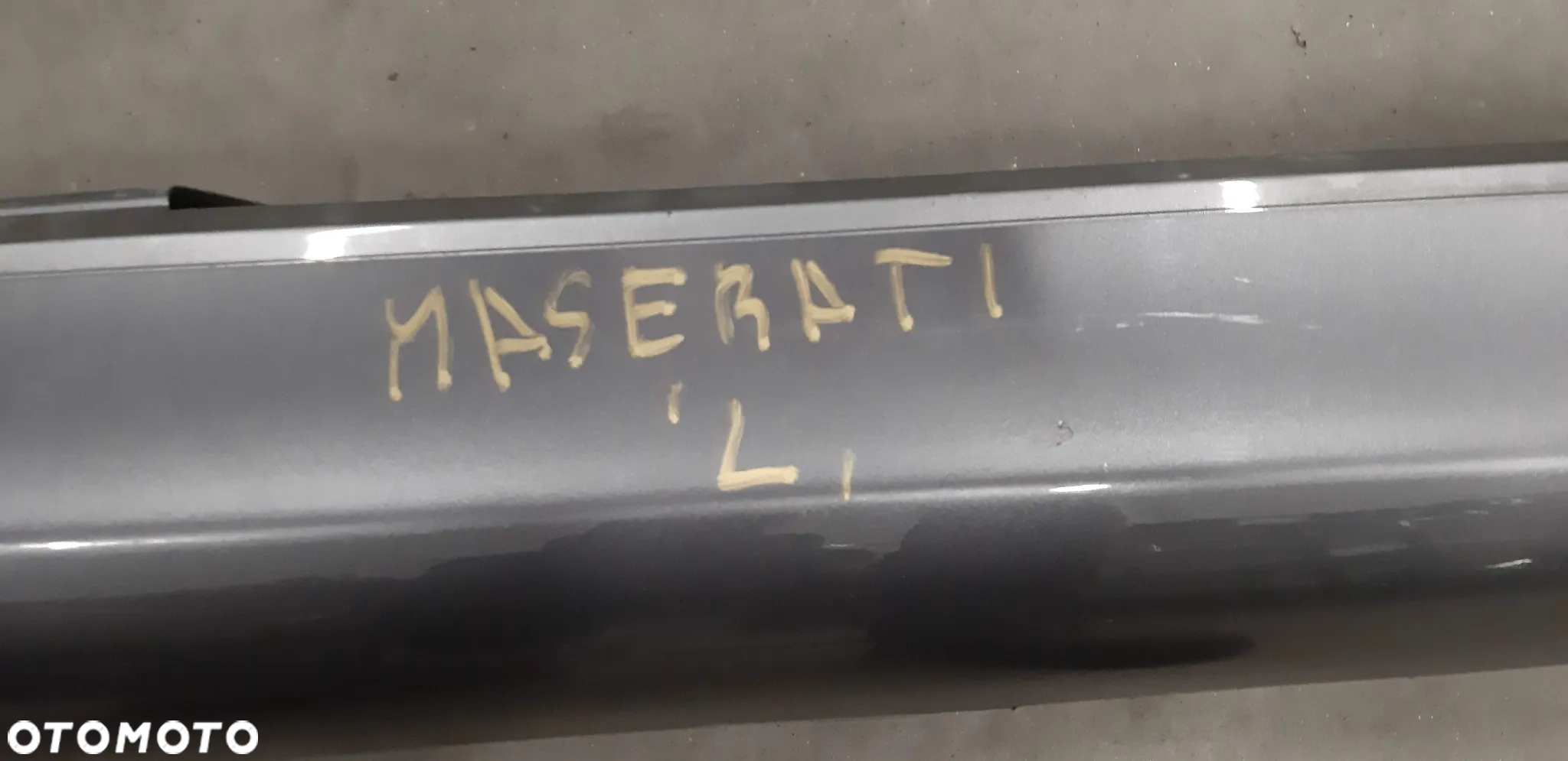 Listwa progowa lewa Maserati Quattroporte M139 2008r 4.7 - 8