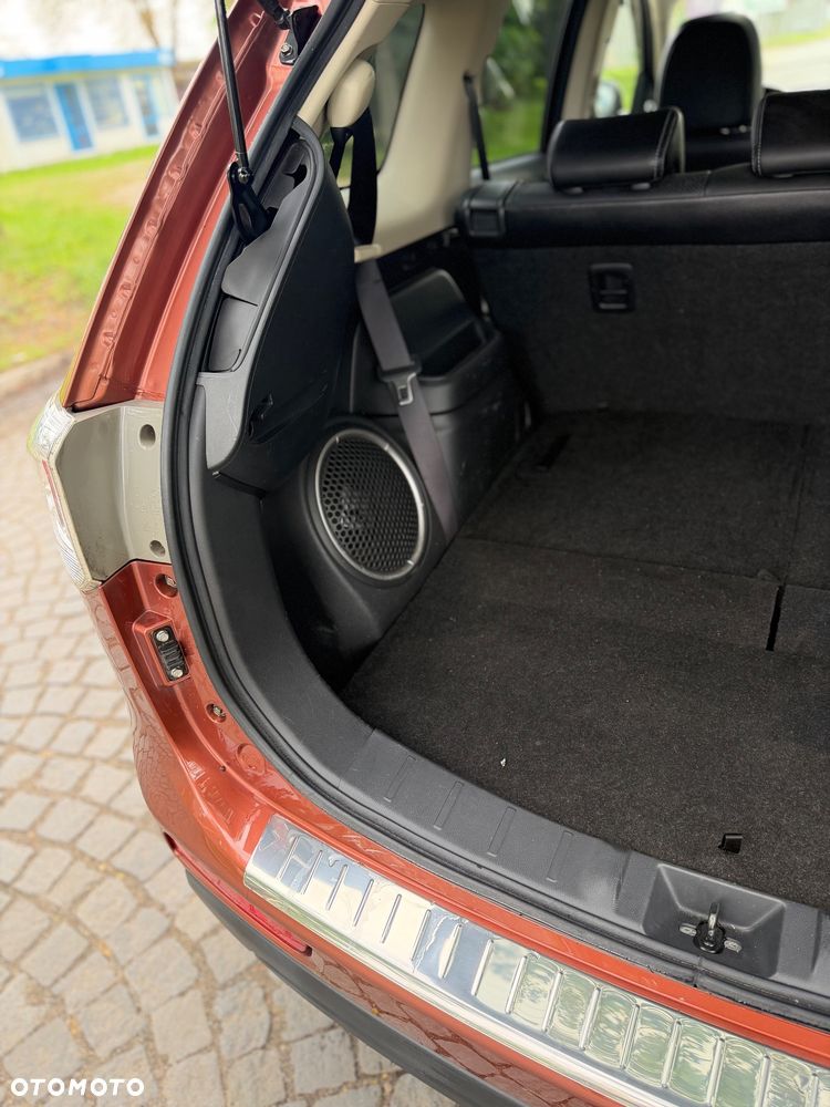 Mitsubishi Outlander - 18