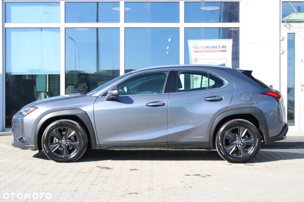 Lexus UX - 2