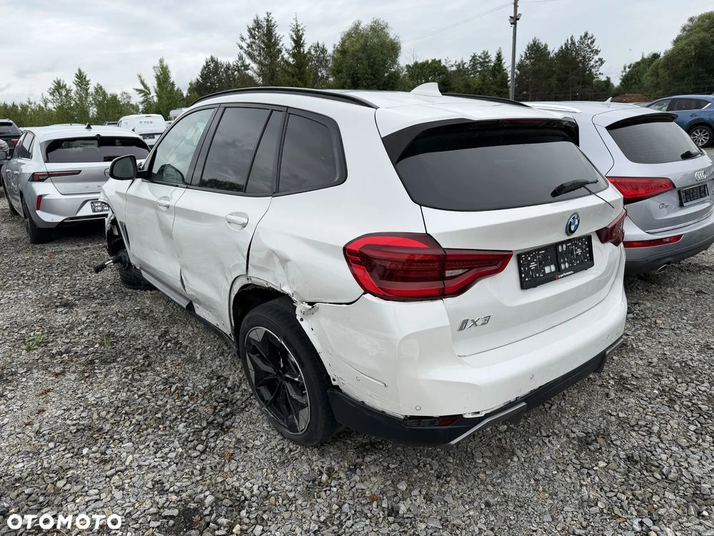 BMW iX3 Impressive - 3