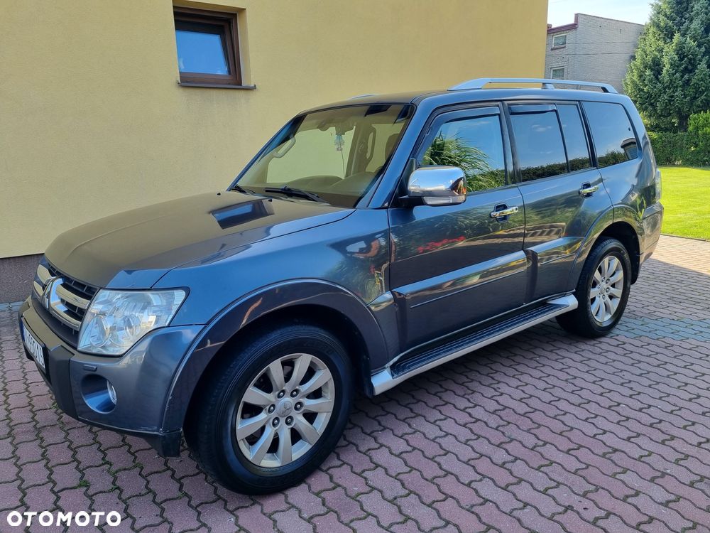Mitsubishi Pajero 3.2 DID Intense - 11
