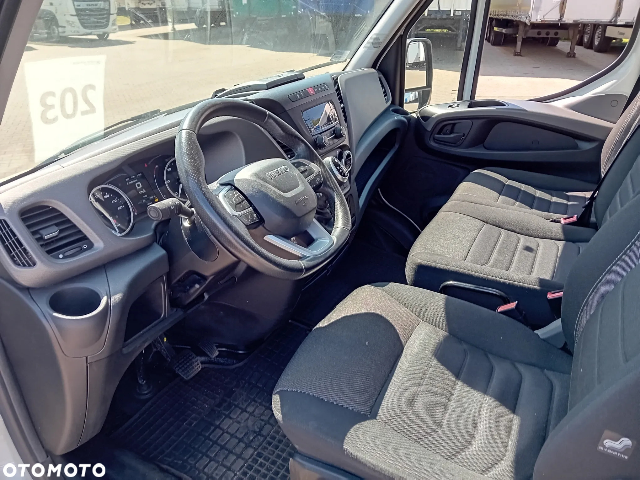 Iveco DAILY 35S18HA8V - 16