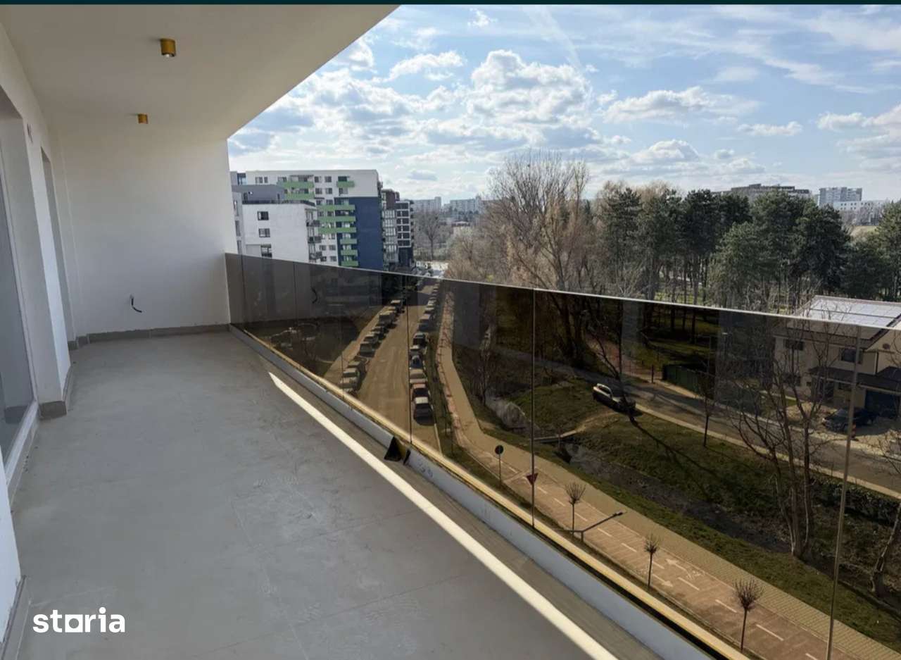 Apartament FINISAT de 58.80mp, cu vedere spre Baza Sportiva — fotografia 1