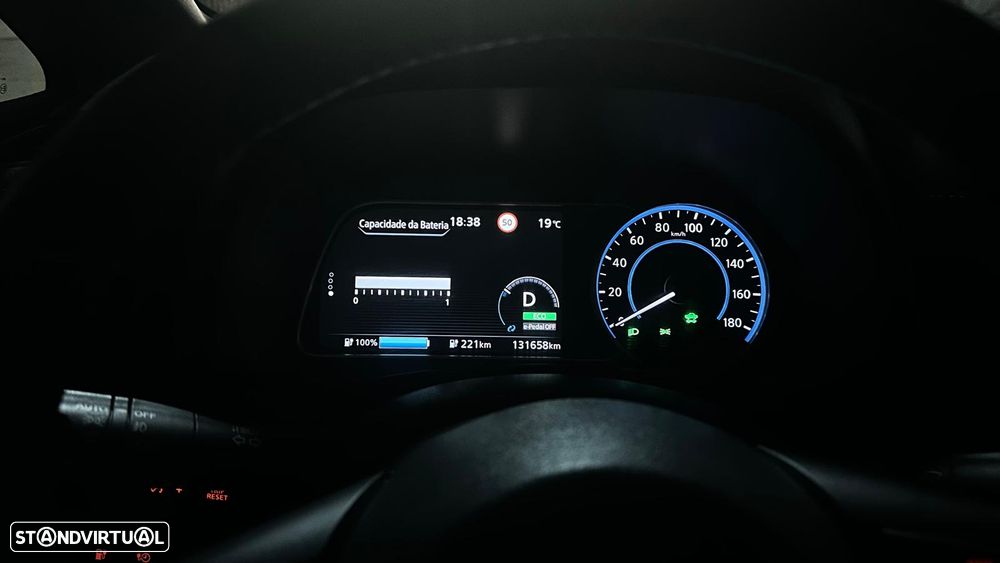 Nissan Leaf N-Connecta - 16