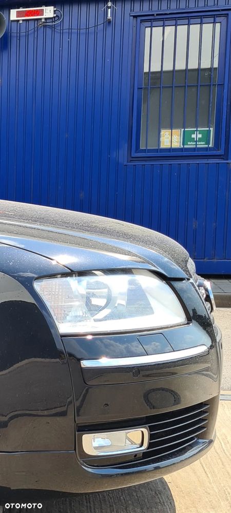 Audi A8 4.2 TDI Quattro - 8