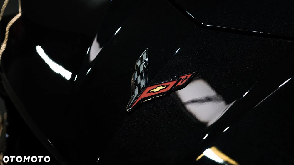 Chevrolet Corvette - 28