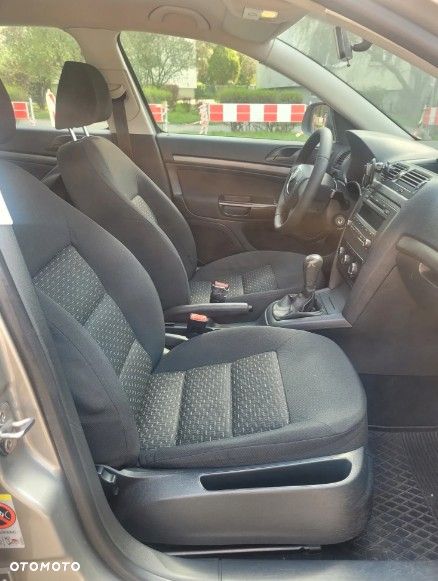 Skoda Octavia 1.2 TSI Ambiente - 16