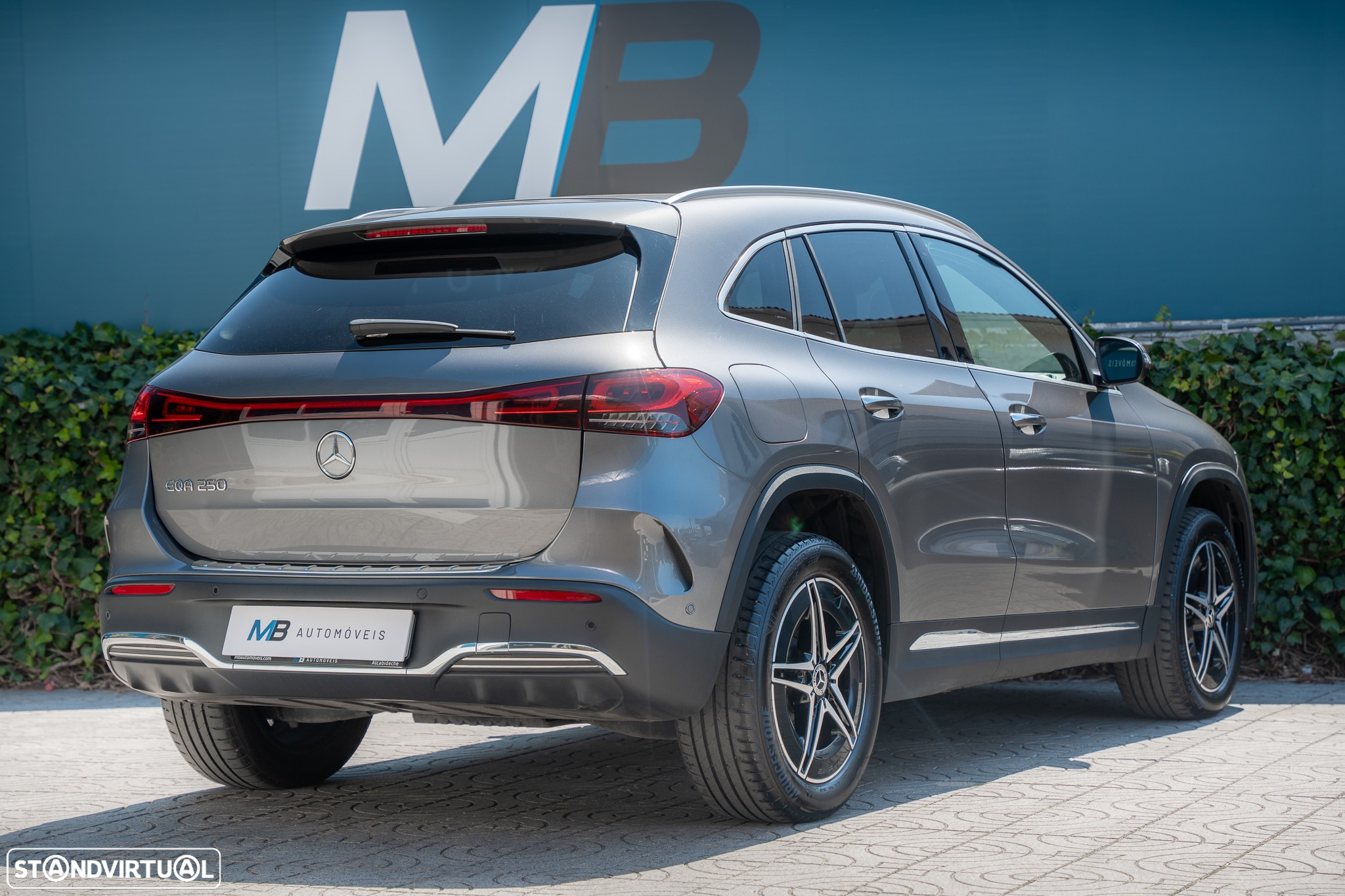 Mercedes-Benz EQA 250 AMG Line - 3