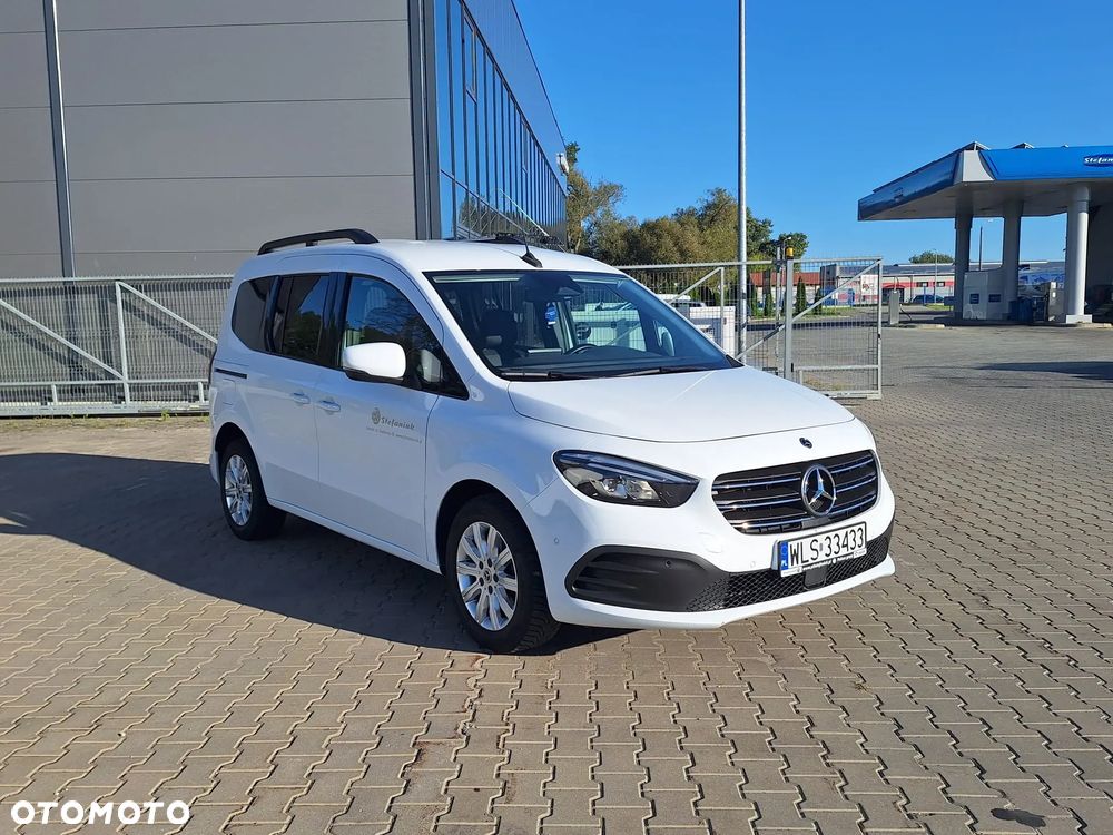 Mercedes-Benz Klasa T 180 d - 5