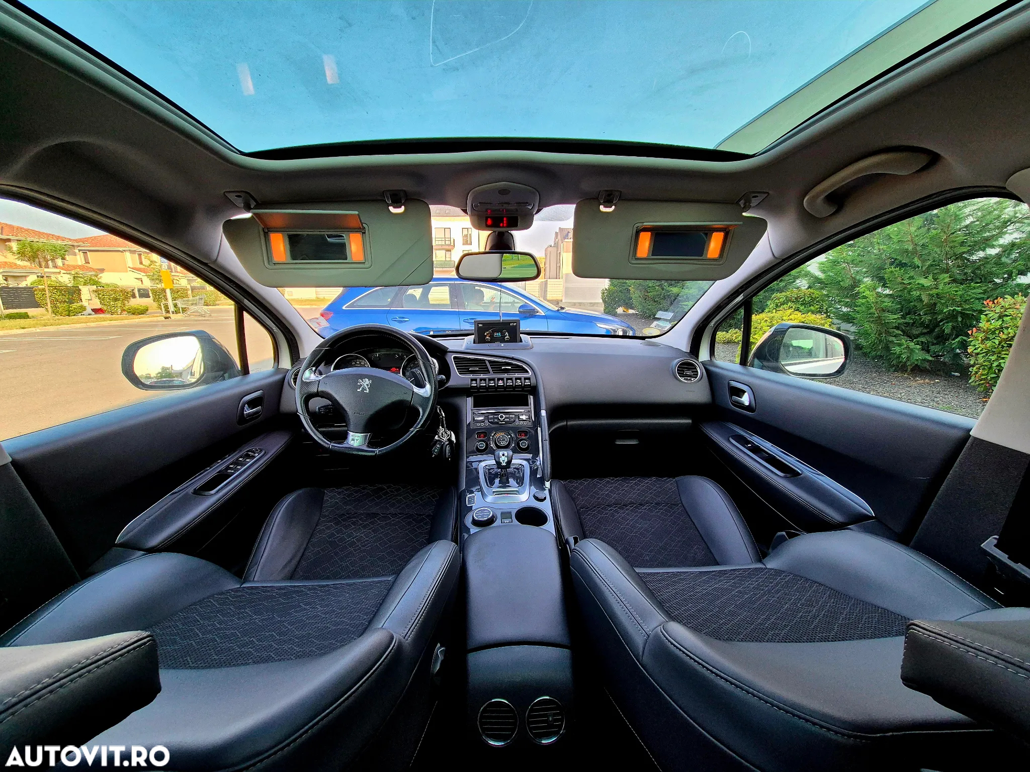 Peugeot 3008 Hybrid4 - 16