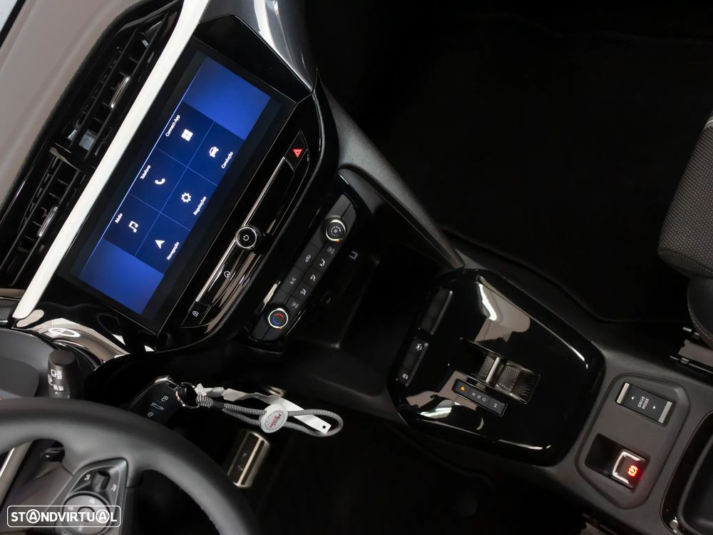 Opel Corsa 1.2 T Hybrid EdCT - 27