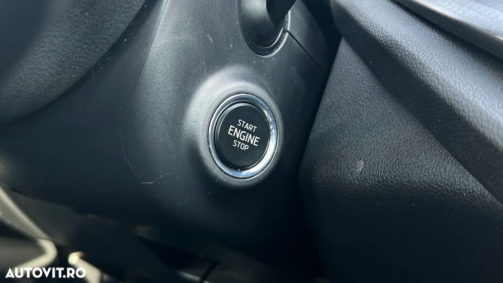 Skoda Octavia 2.0 TDI DSG Style - 23