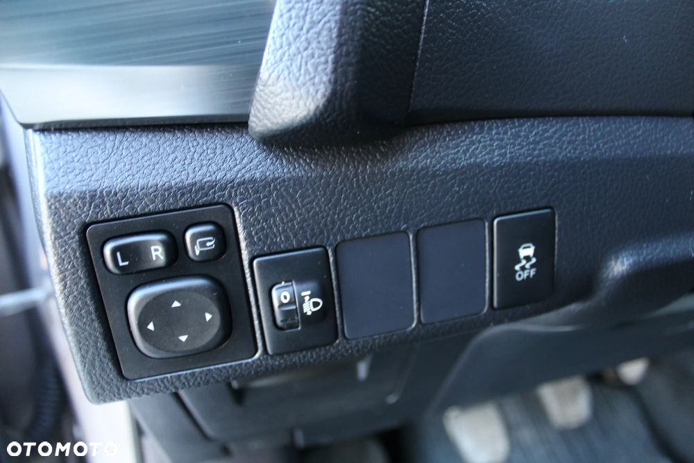 Toyota Auris 2.0 D-4D Premium - 15