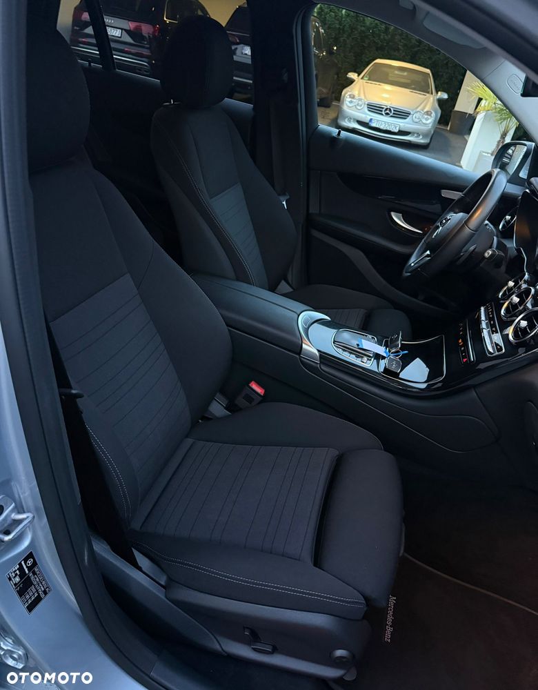 Mercedes-Benz GLC 200 d 4Matic 9G-TRONIC - 23