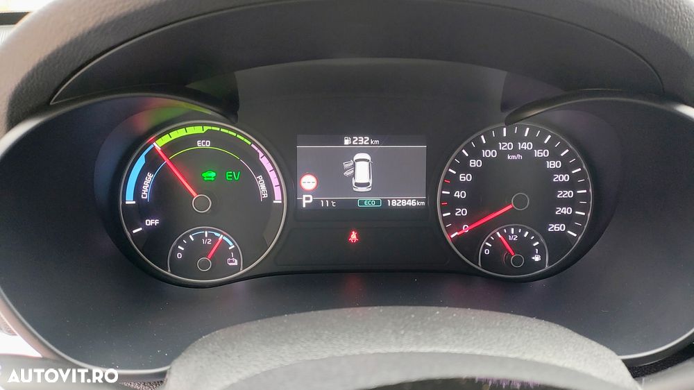 Kia Optima Sportagon 2.0 GDI Spirit - 10