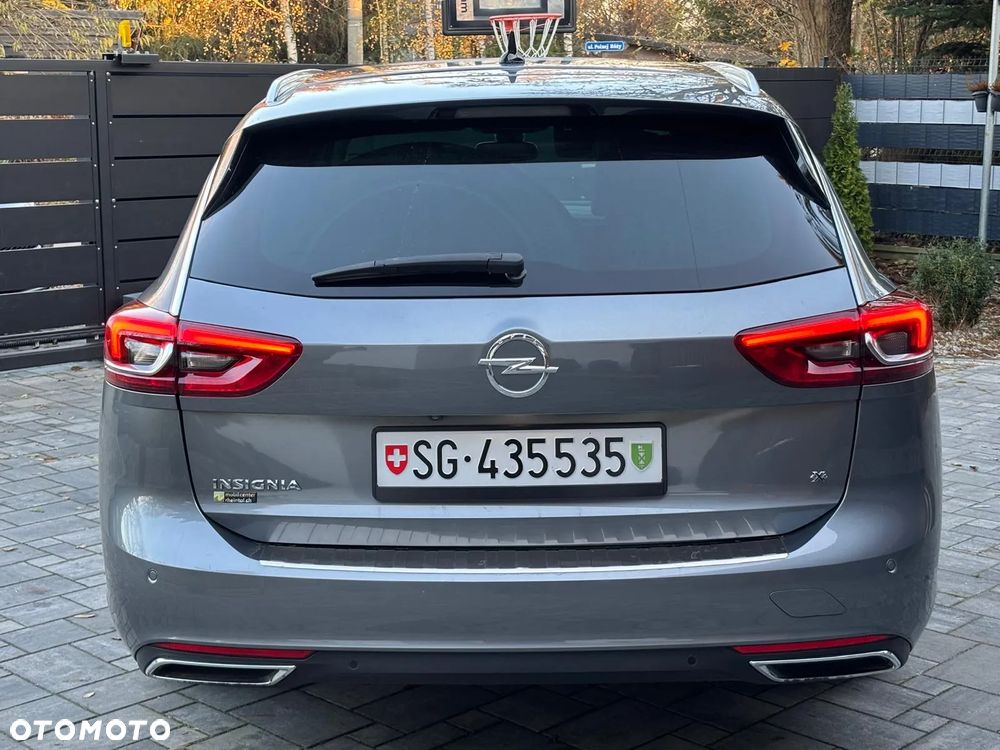Opel Insignia 2.0 BiTurbo 4x4 Exclusive - 9