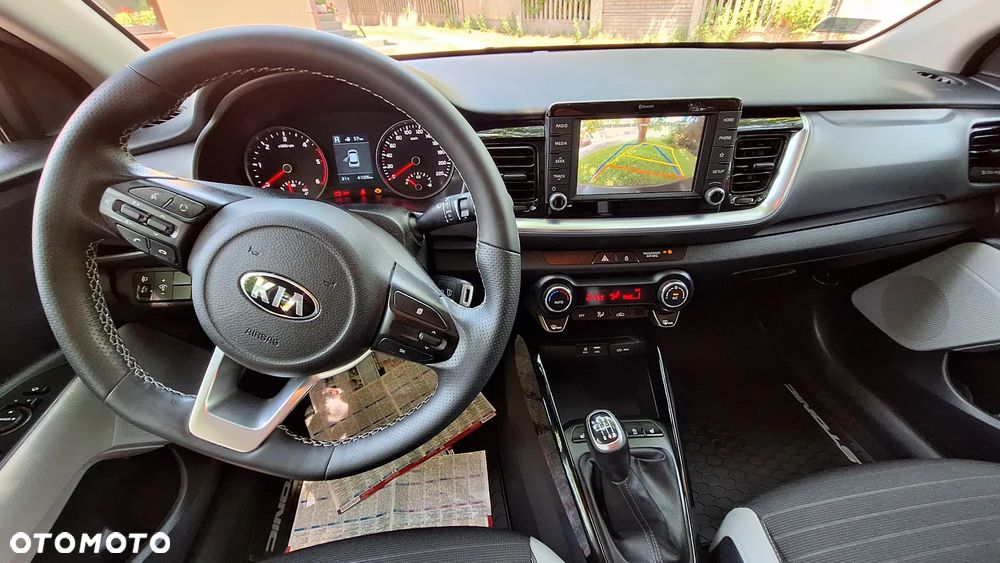 Kia Stonic 1.6 CRDi SCR L - 6