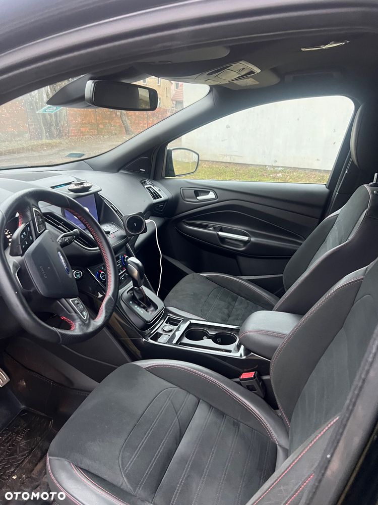 Ford Kuga - 6