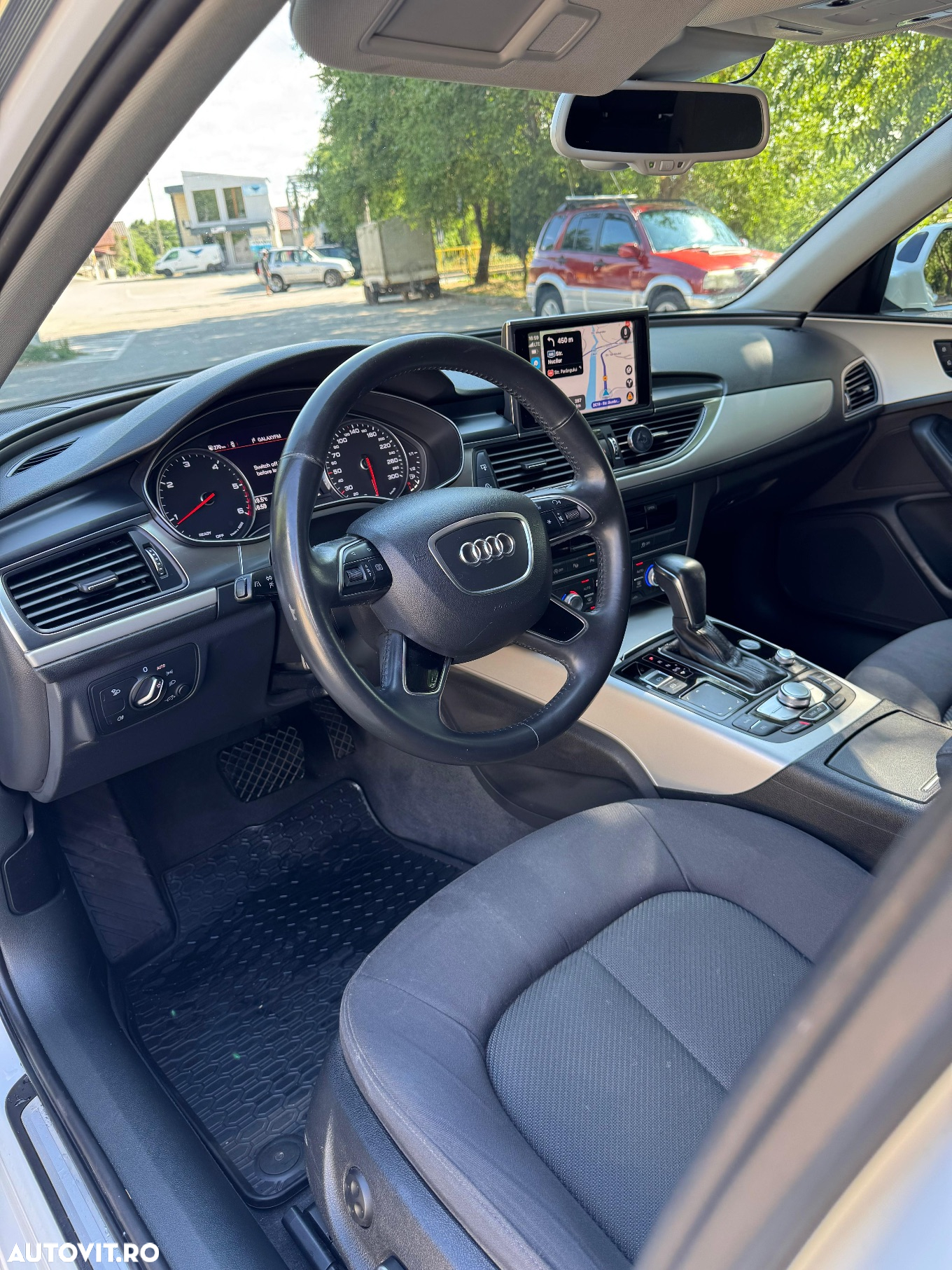 Audi A6 Avant 2.0 TDI Ultra S tronic - 8