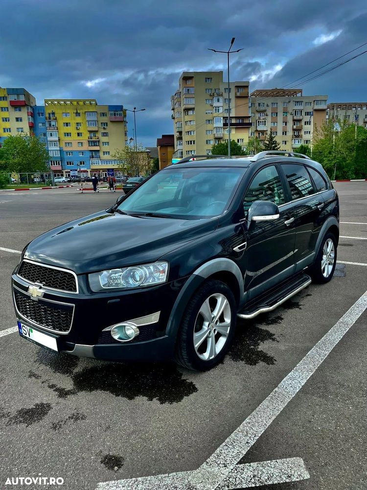 Chevrolet Captiva 2.2D AWD Aut. 7 locuri LTZ black leather - 4
