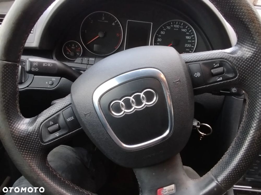 Audi A4  B7 wizytowniki plus ESP chrom - 11