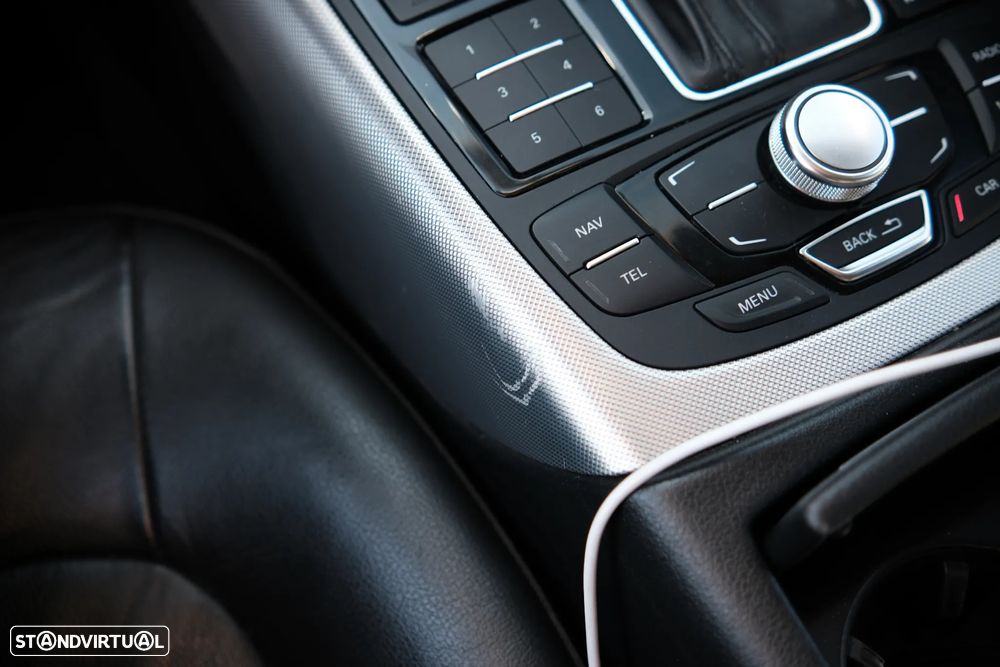 Audi A6 Allroad 3.0 TDi quattro Excl.S tronic - 18