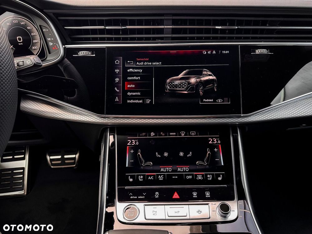 Audi Q8 - 30