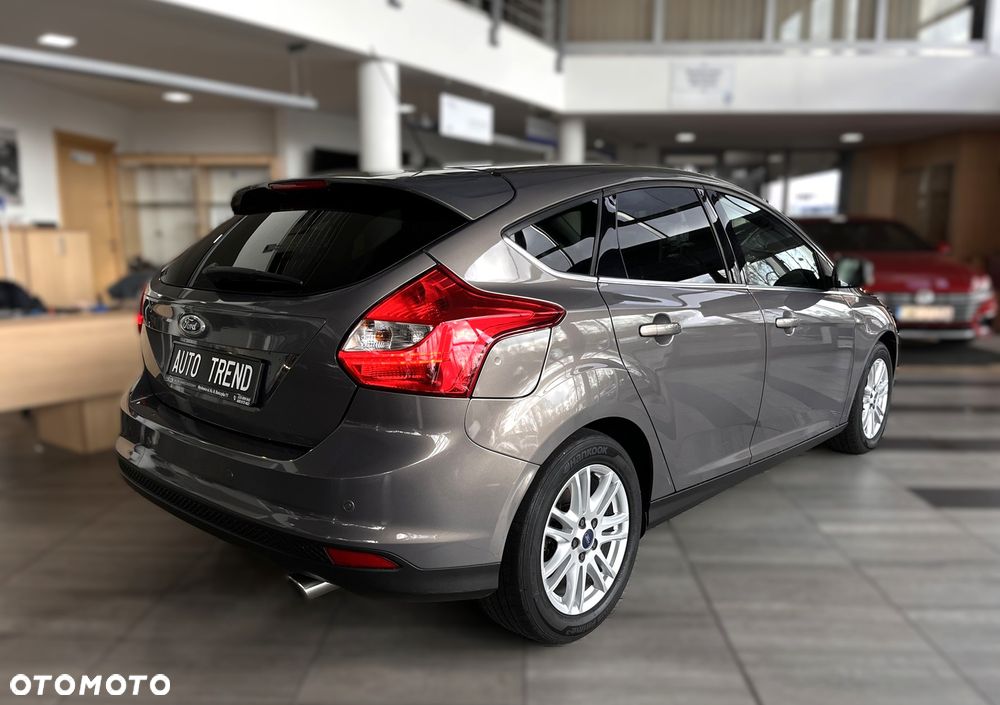 Ford Focus 1.6 EcoBoost Titanium - 4