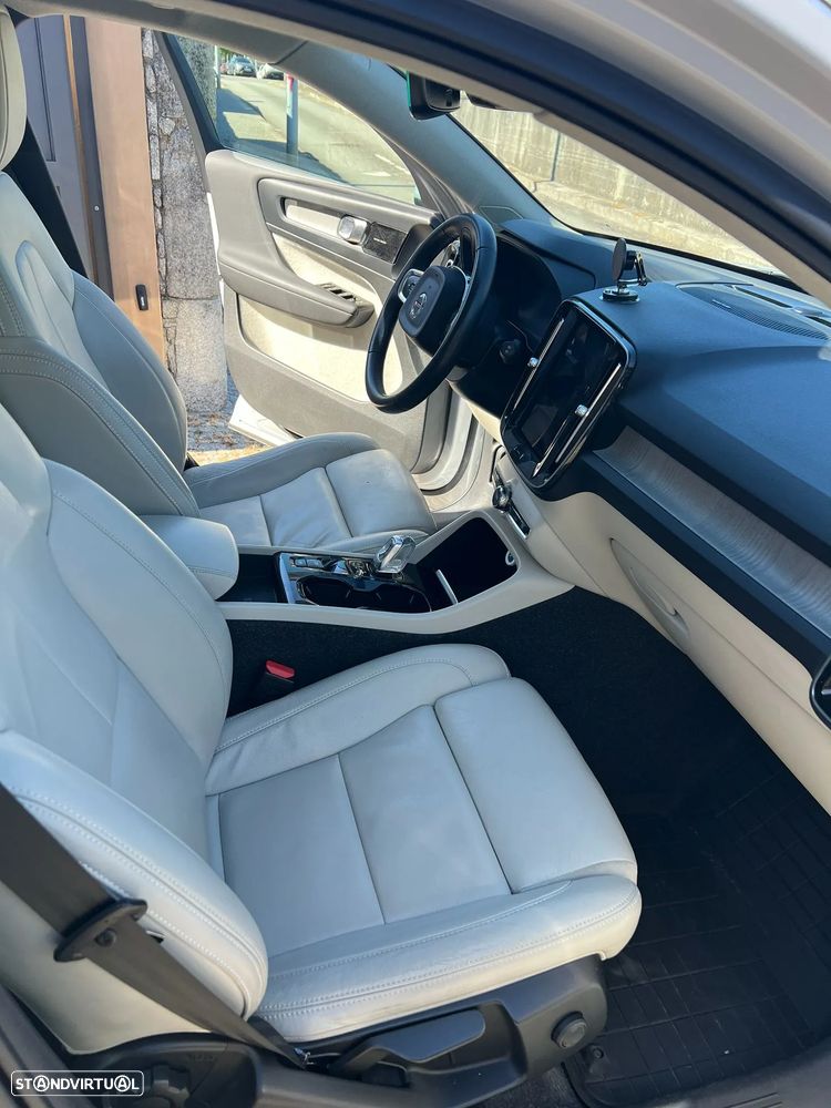 Volvo XC 40 1.5 T5 PHEV Momentum Plus - 49