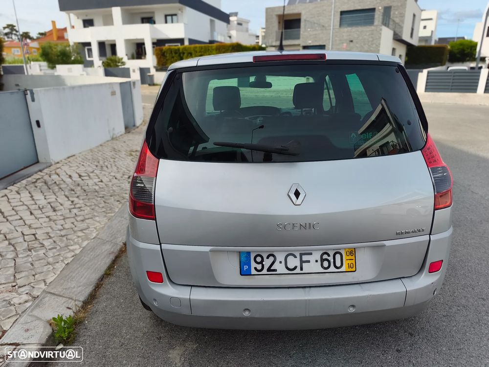 Renault Scénic 1.5 dCi Dynamique S - 5