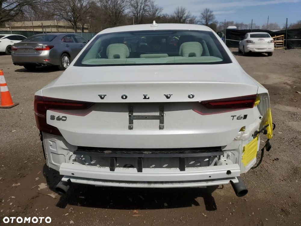 Volvo S60 - 6