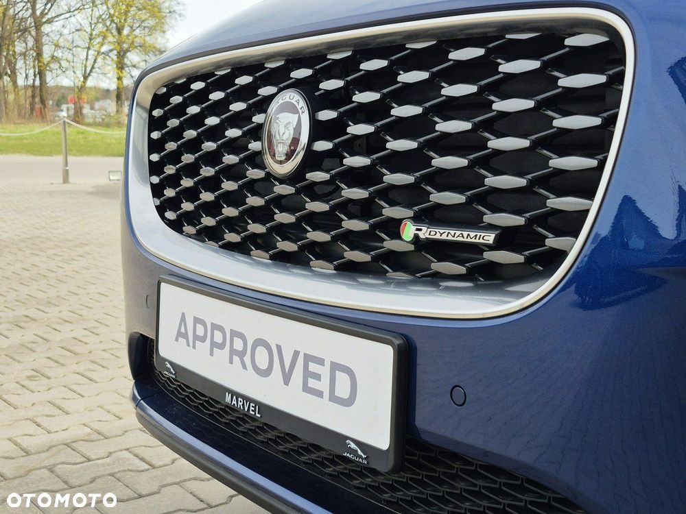 Jaguar E-Pace - 15