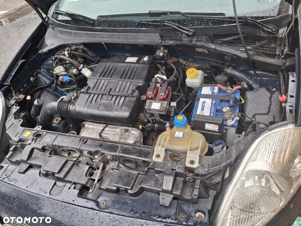 Fiat Grande Punto - 7