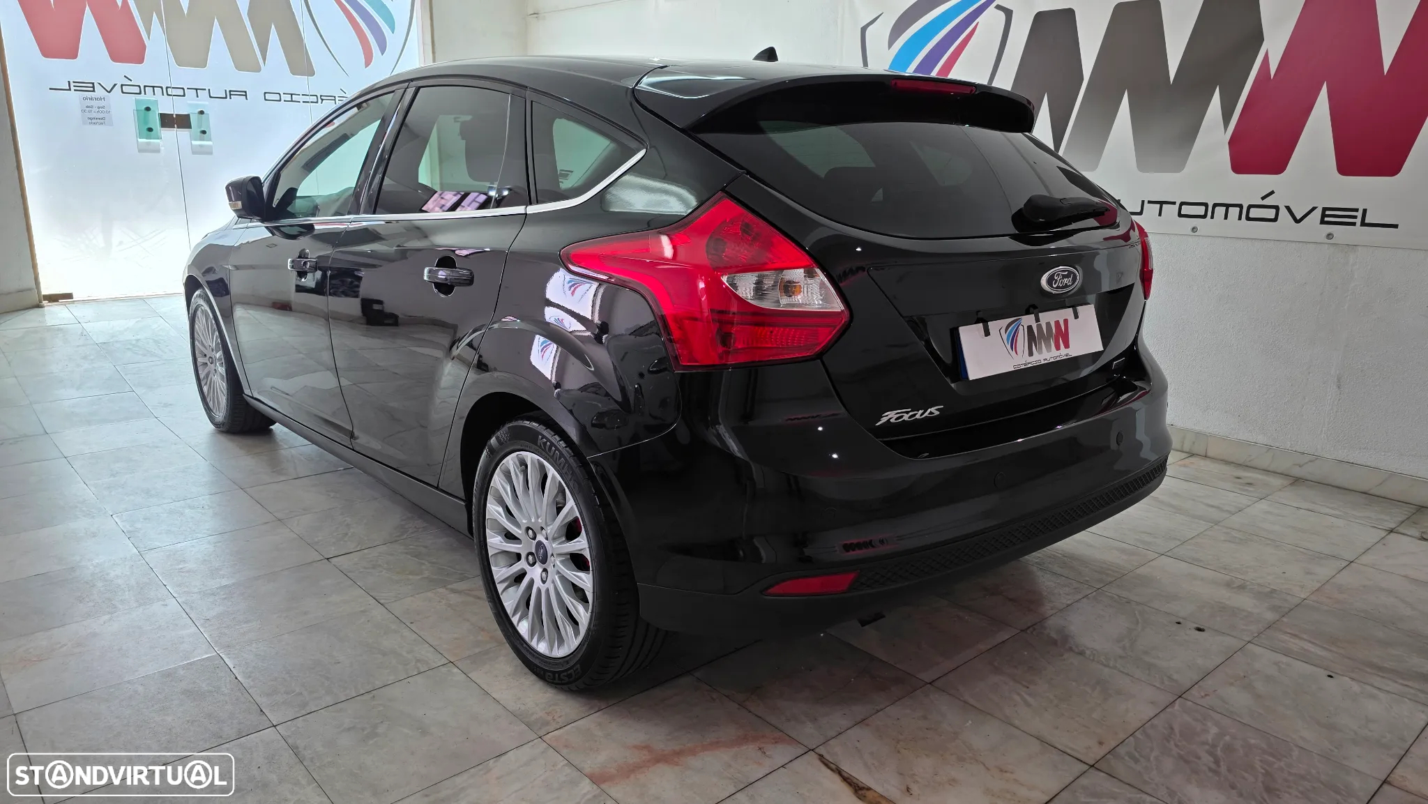 Ford Focus 1.0 SCTi Titanium - 6