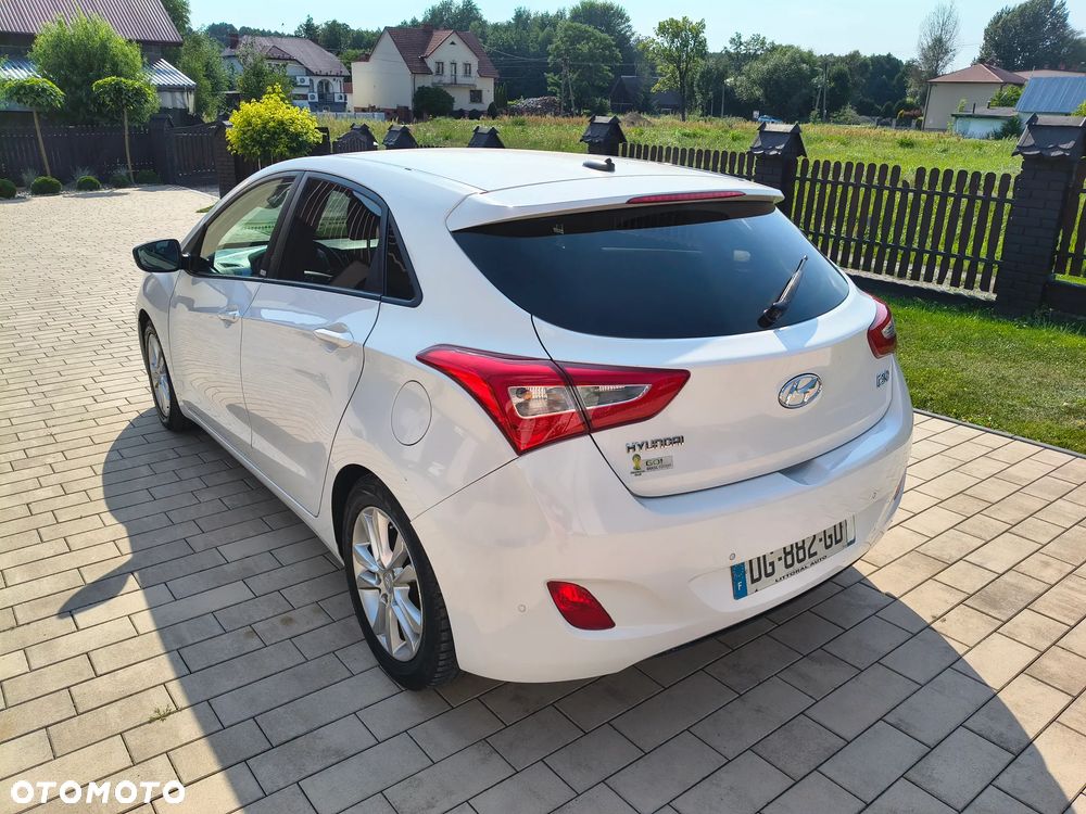 Hyundai i30 1.6 CRDi Comfort EU5 - 5