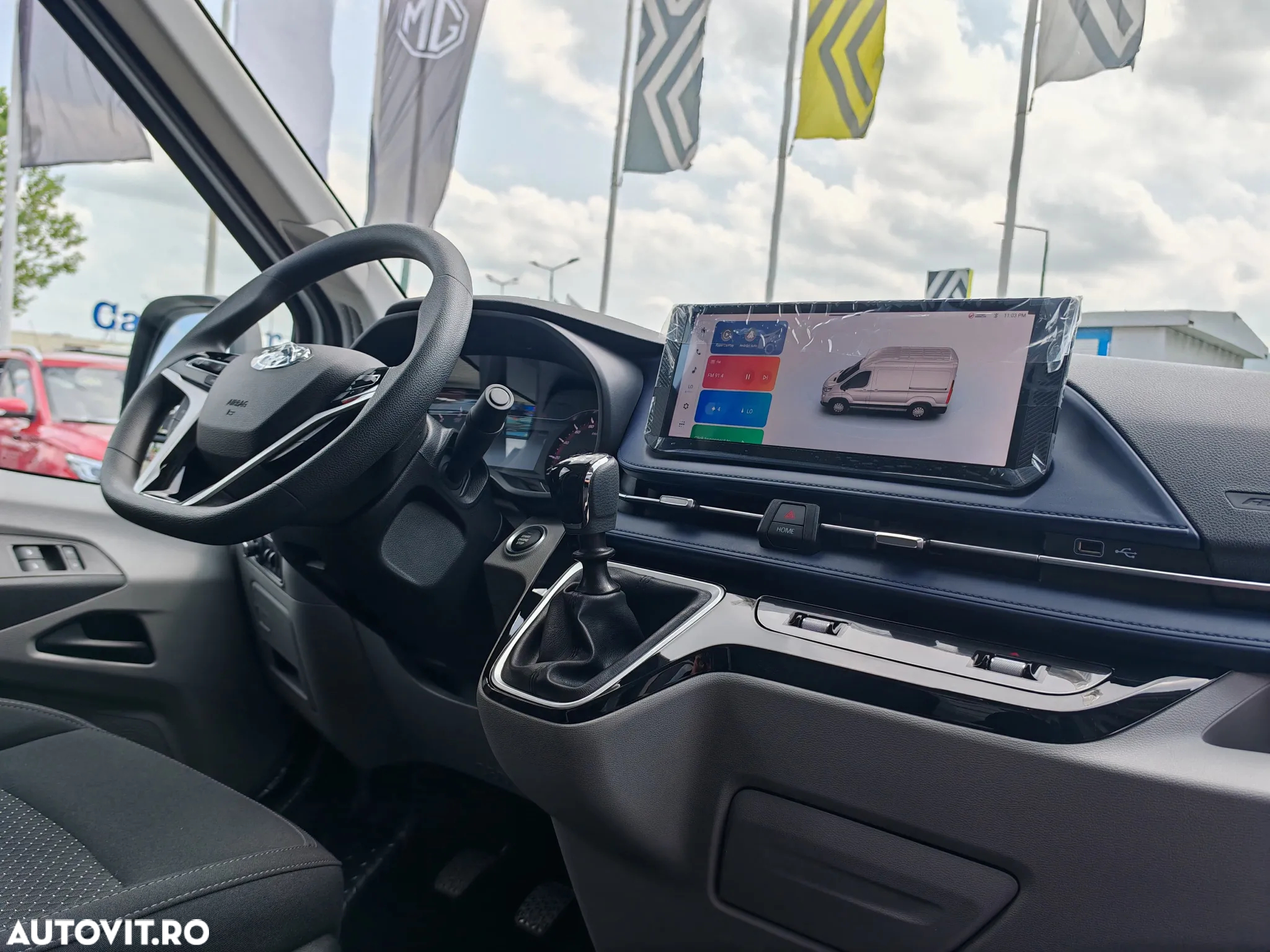 Maxus Deliver 9 Van L3H2 - 10