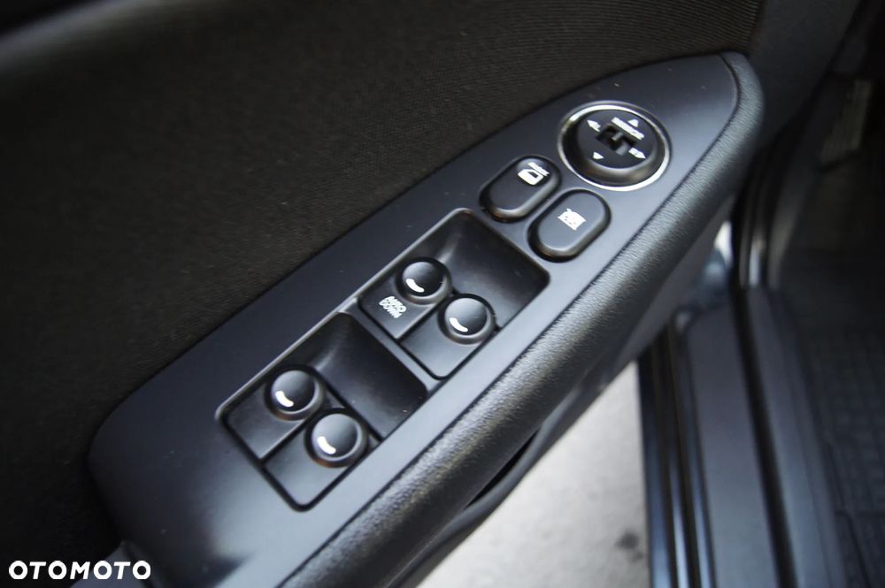 Hyundai i30 1.4 Comfort - 10